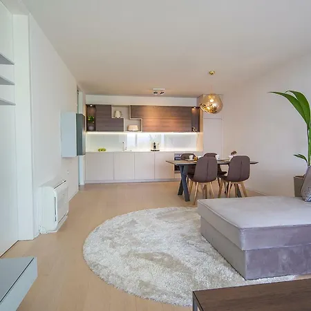Apartment Deluxe